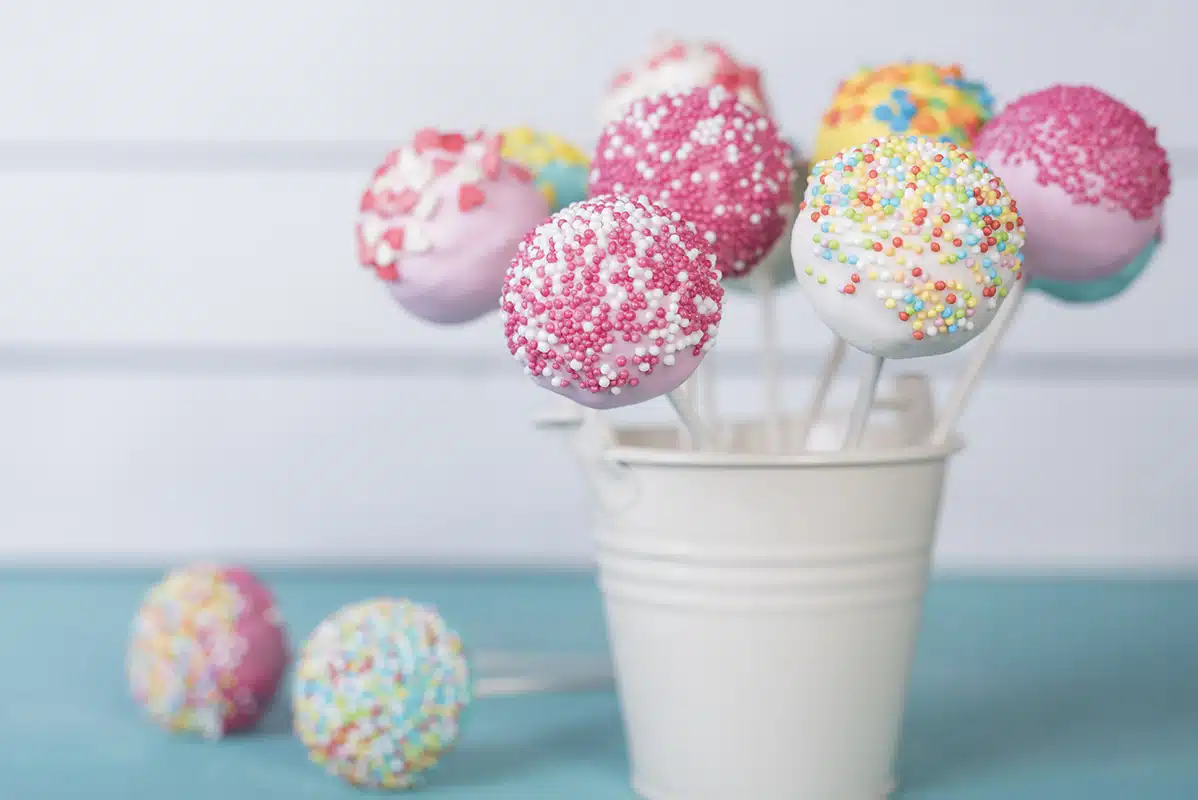 Unicorn Cake Pops: Magical Baking Tips & Decorating Ideas
