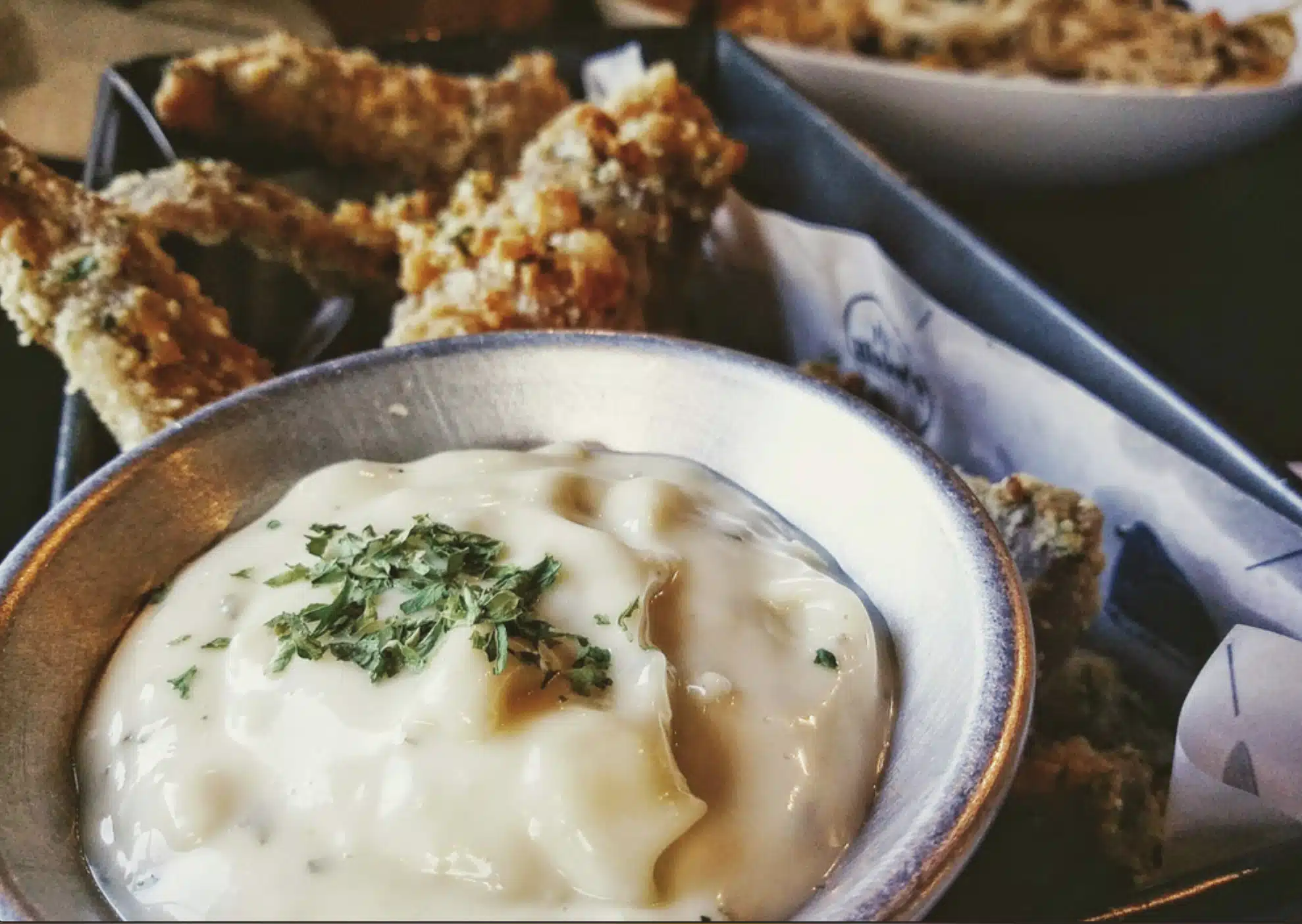 Garlic Parmesan Sauce: A Culinary Delight