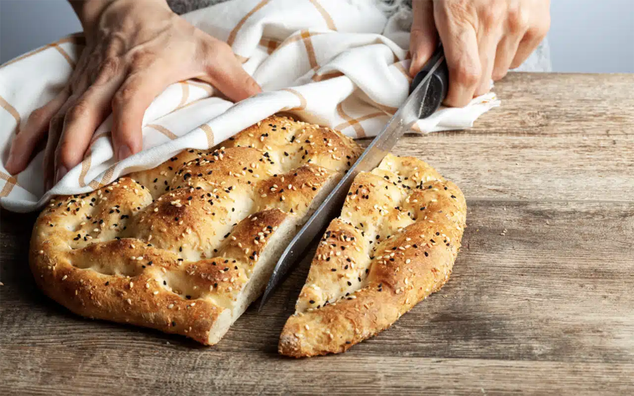 Turkish Bread: A Comprehensive Guide to Traditional Varieties