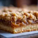 Delicious Apple Crisp Shortbread Bars Easy Irresistible 4 Apple Crisp Shortbread Bars
